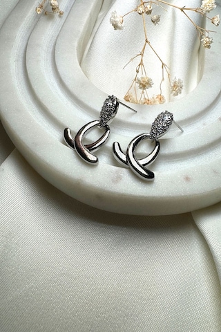 Luxury Collection Damla Tasarım Zirkon Taşlı Gümüş Renk Çelik Küpe Gümüş