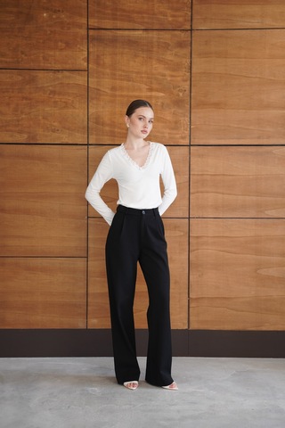 Verymoda Yakası Dantel Detaylı Bluz F2088 Krem