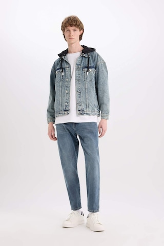 DeFacto %100 Pamuk Oversize Geniş Kalıp Kapüşonlu Düğmeli Mevsimlik Baharlık Jean Ceket D0417AX25SPNM39