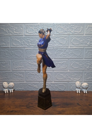Street Fighter - Chun-li El Yapımı Koleksiyon Figürü 38 Cm