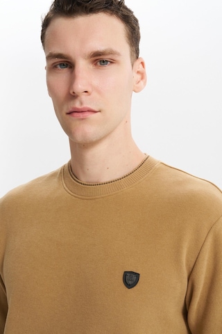AR-MA Arma Erkek Regular Fit Örme Selanik Sweatshirt %65 Pamuk %35 Polyester, Karbon Fırçalı, Basic Bisiklet Yaka K30124699002 Acı Kahverengi