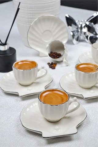 Elta Collection 6 Kişilik Porselen Türk Kahve Fincan Takımı İstiridye Desenli Tabak Gerçek Gümüş Yaldızlı Gümüş