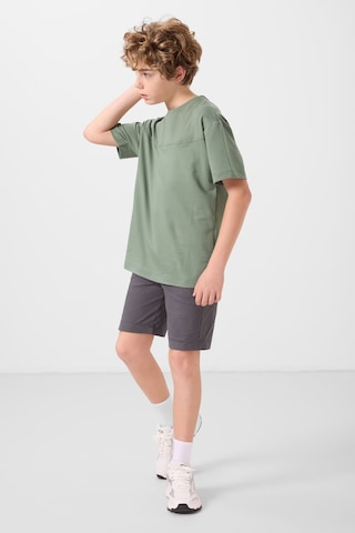Açık Yeşil-antrasit Pamuklu Oversize Fit Dokuma Hafif Esnek Chino Erkek Çocuk Şort Takım - 11279 Yeşil