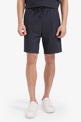 DeFacto %100 Pamuk Relax Fit Twill Dokulu Cepli Şort E2590AX25SMAR214