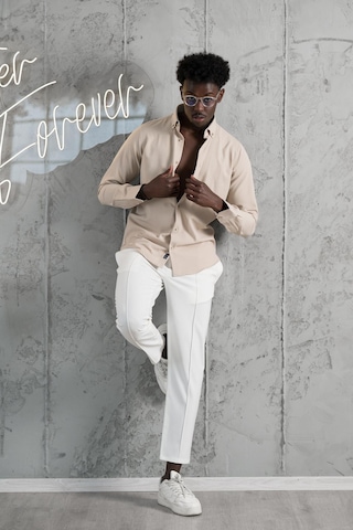 Advante Armürlü Likralı Yaka Düğmeli Slimfit Yazlık Gofre Kumaş Gömlek Kahve