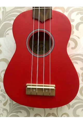 Puka Soprano Kırmızı Renk Ukulele