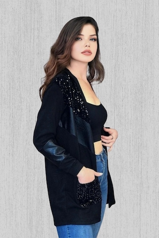 Pul Ve Suni Deri Detaylı Hırka Siyah