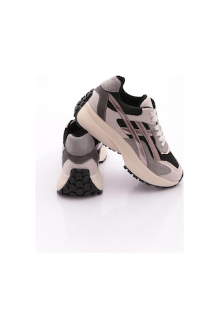 Dgn 83147 Kadin Sneaker Ayakkabi Buz Siyah