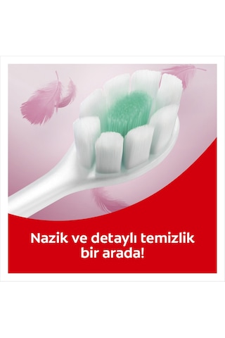 Colgate Optic White Kahve Çay ve Tütün Kullananlar için Diş Macunu 125 ML + Foamsoft Diş Eti Masajı Diş Fırçası