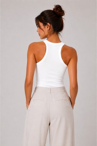 Parshey Kadın Halter Yaka Body Fit Kalıp Basic Rahat & Günlük Kullanım Beyaz