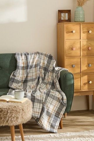 Karaca Home Flanel Throw Tv Battaniyesi Bej Siyah