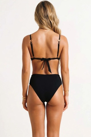 Benerly Kadın Bikini Takımı Üçgen Kaplı Yüksek Bel Slip Alt Aksesuarlı Ko Siyah