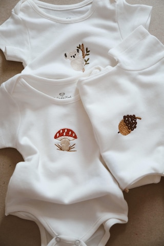 3lü Nakışlı Çıt Çıtlı Kısa Kollu Body Zıbın Model 1 Beyaz