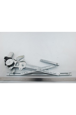 Cam Krikosu Ön Sağ Motorlu Mitsubishi L200 2015-2022 Uyumlu 5713a472