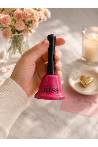 El Çanı Dekoratif Masa Zili Ring For A Kiss Tasarımlı Romantik Hediye 13 Cm Çan Zil