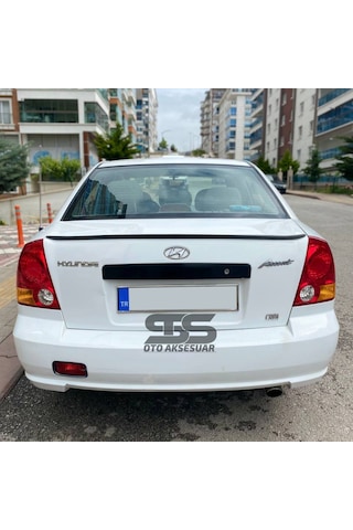 Hyundai Accent Admira Milenyum Bagaj Üstü Spoiler Piano Black Bagaj Üstü Spoyler