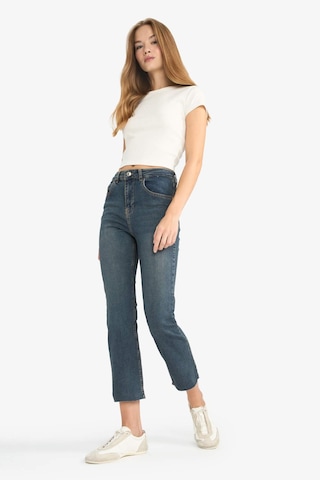 Defacto Crop Flare Fit Düşük Bel Bilek Boy Jean Yıkamalı Pantolon G2217ax25wnnm34 Mavi