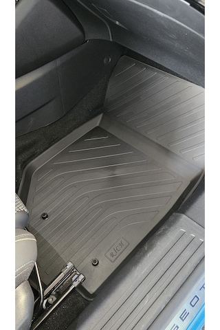 Peugeot 2008 Havuzlu Paspas 2019 2020 2021 2022 2023 2024