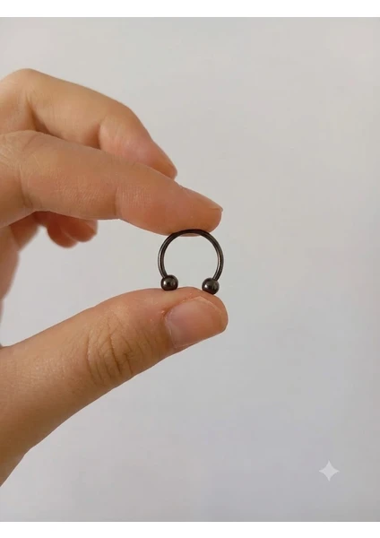 Siyah Cerrahi Çelik Piercing Minimal Ve Şık Tasarım Siyah - Kırmızı