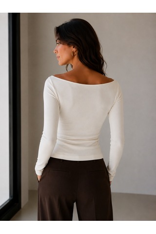 Sortie Collection Kayık Yaka Uzun Kollu Fit Bluz Ekru