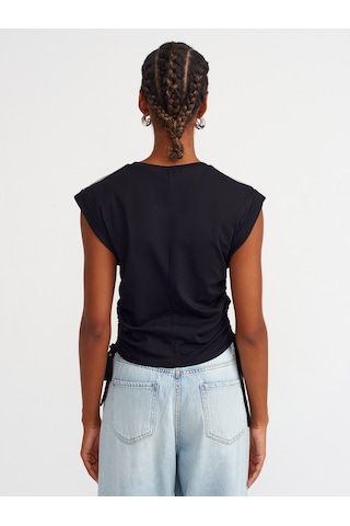 Dilvin Yanları Büzgü Detaylı Taşlı T-shirt Siyah