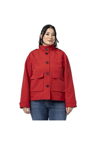 Büyük Beden Dik Yaka Kapaklı Torba Cepli Astarlı Kısa Kırmızı Trençkot Kırmızı