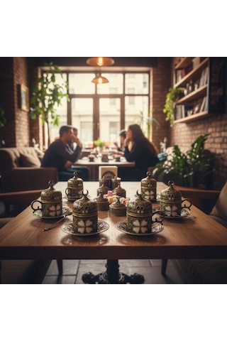 Yonca Desenli 6 Kişilik Porselenli Kapaklı 24 Parça Antik Renk Fincan Seti Yeşil - Sarı