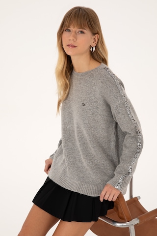 U.S. Polo Assn. Kadın Gri Bisiklet Yaka Triko Kazak 50313263-VR049
