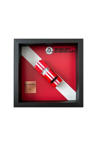 Shadow Box Tablo 3d Diecast Kırmızı Araba Tablosu Koleksiyon Çerçevesi Otomobil Tutkunlarına Hediye Duvar Dekoru