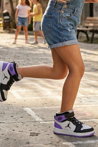 In Step Eveji Mor Beyaz Çocuk Basketbol Ayakkabısı - Yüksek Bilekli Cırt Cırtlı Sneaker Mor-beyaz