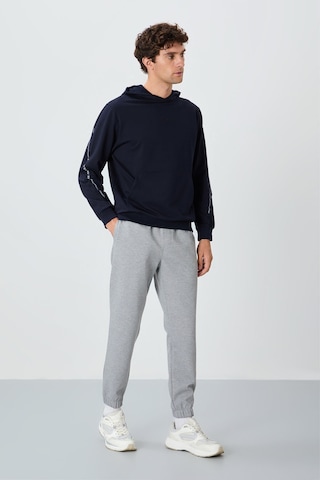 Tommy Life Gri Melanj Yüzeyi Dokulu Standart Fit Erkek Eşofman Alt - 82156 GB MELANJ
