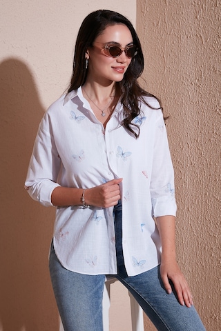 Lela Pamuk Ve Keten Karışımlı Regular Fit Desenli Bayan Gömlek 6773195 Ekru