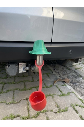 Çeki Demiri Kapağı Şapka Şeklinde
