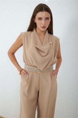 Neşeli Butik Kadın Bej Degaje Yaka Kemerli Kolsuz Geniş Paça Tulum Nbmy4030