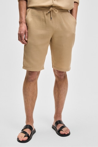 Grimelange Jens Erkek %100 Pamuk Müslin Kumaş Yanları Cepli Slim Fit Dar Kesim Bej Şort