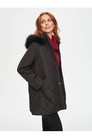Faik Sönmez Kürk Kapüşonlu Kapitone Kadın Kaban B00041 Siyah