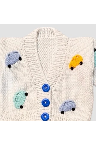 Uretti - Gülnur 2184 - El Örgüsü Araba Motifli Erkek Çocuk Hırka 3 Yaş - Beyaz Beyaz
