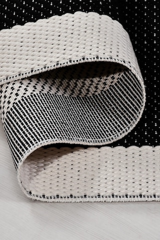 Vatra Modern Sisal Görünümlü Polyester Halı, Robot Süpürge Uyumlu, Mutfak Oturma Odası Koridor Halısı Siyah/ekru