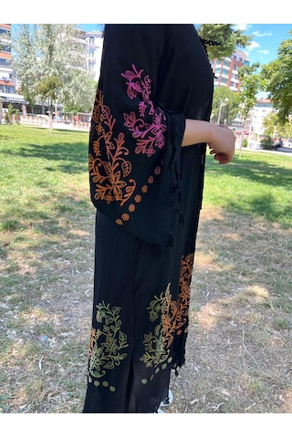 Siyah Renkli Çiçek Desenli Kaftan Kimono Salaş Yazlık Plaj Ve Günlük Kullanım Çok Renkli