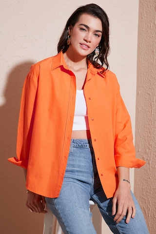 Lela Pamuklu Regular Fit Önü Kısa Arkası Uzun Oval Kesim Bayan Gömlek Cf25S163867 Orange