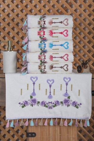 6 Lı Kalp Çiçek Nakışlı Mutfak Havlusu Püsküllü Hediyelik Çeyizlik Kalpli Mutfak Havlu Takımı 30 X 50 Cm 001