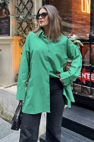 WeShaya Kadın Yeşil Basic Model, Gofre Kumaş, Salaş Gömlek Benetton