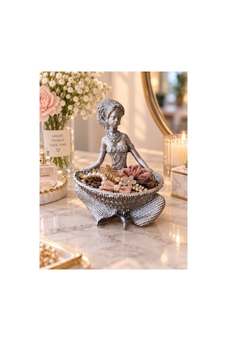Kadın Figürlü Dekoratif Anahtar Takı Düzenleyici Biblo Gümüş Renk Sepetli Organizer Takı Tabağı 12x15 Cm Gümüş