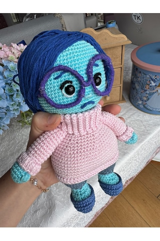 Tristeza Sadness Üzüntü Amigurumi Bebek 20 Cm