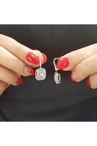 Lova 0,77 Karat Baget Pırlanta Küpe - 3030052