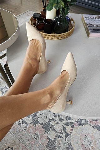 10 670 Topukla Kadın 6 Cm Kadeh Topuk Stiletto Ten Süet