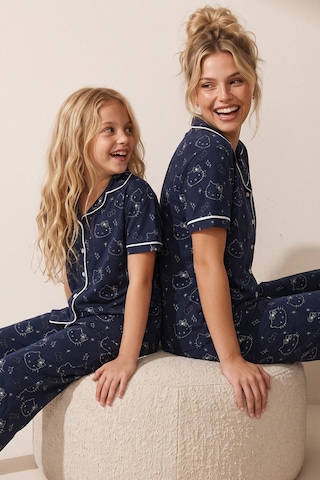 Siyah İnci Hello Kitty Lisanslı %100 Pamuk Pembe Çok Renkli Düğmeli Biyeli Pijama Takım 26120451 Lacivert