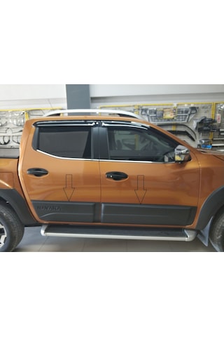 Nissan Navara Gövde Kaplama Yan Kapı Koruma 2012 /2019