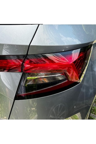 Skoda Karoq Stop Çerçeve Sticker/2017-2021-makyajsız/parlak Siyah