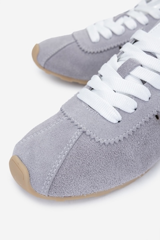 Valmenti Kadın Hakiki Deri Gri Sneakers & Spor Ayakkabı 1119 0138 Bn Ayk Y25 Grı Suet Gri